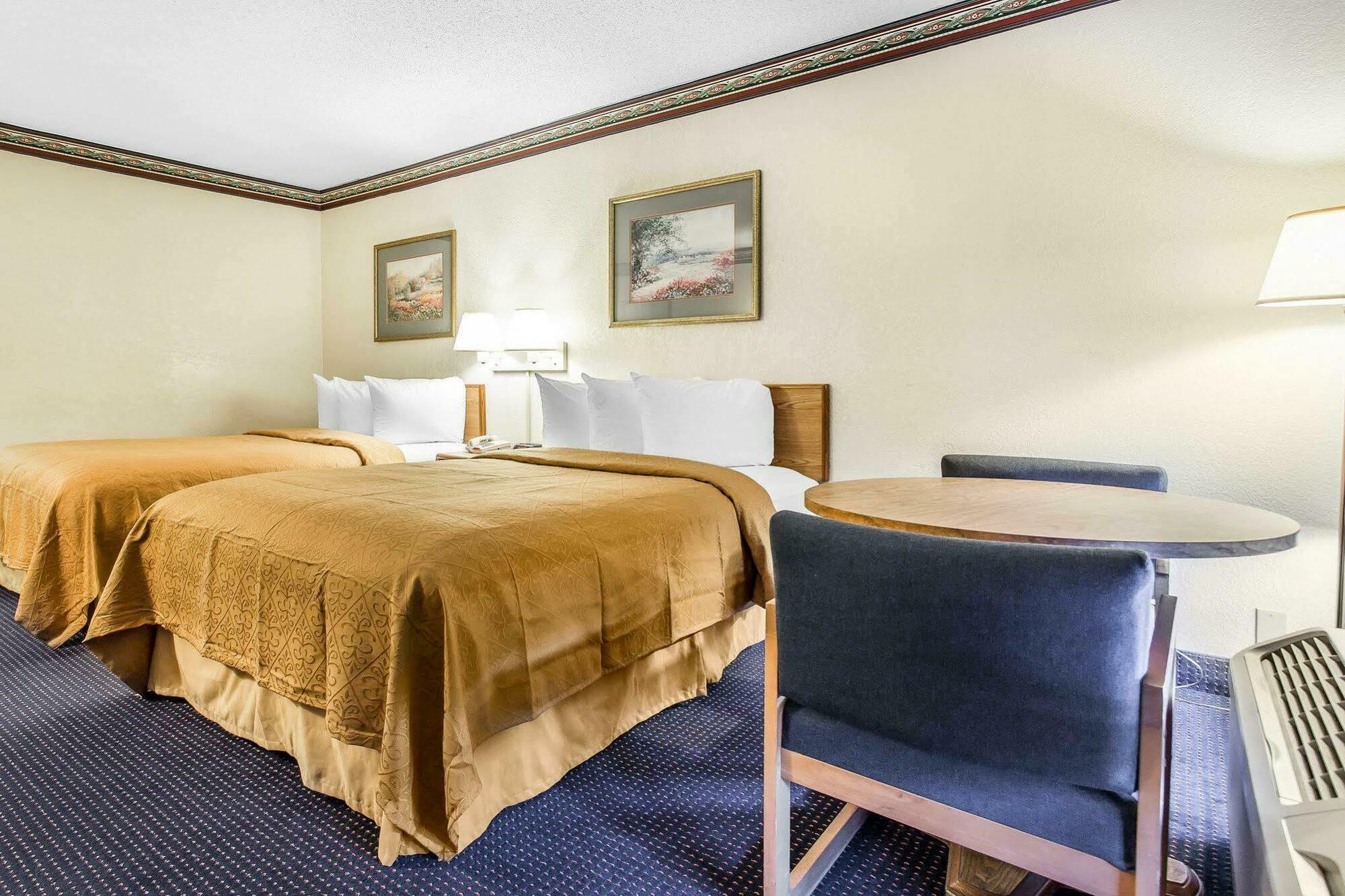 Quality Inn St George I-95 St. George Exterior photo